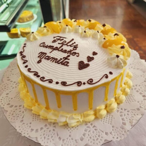 Torta de Manjar Durazno