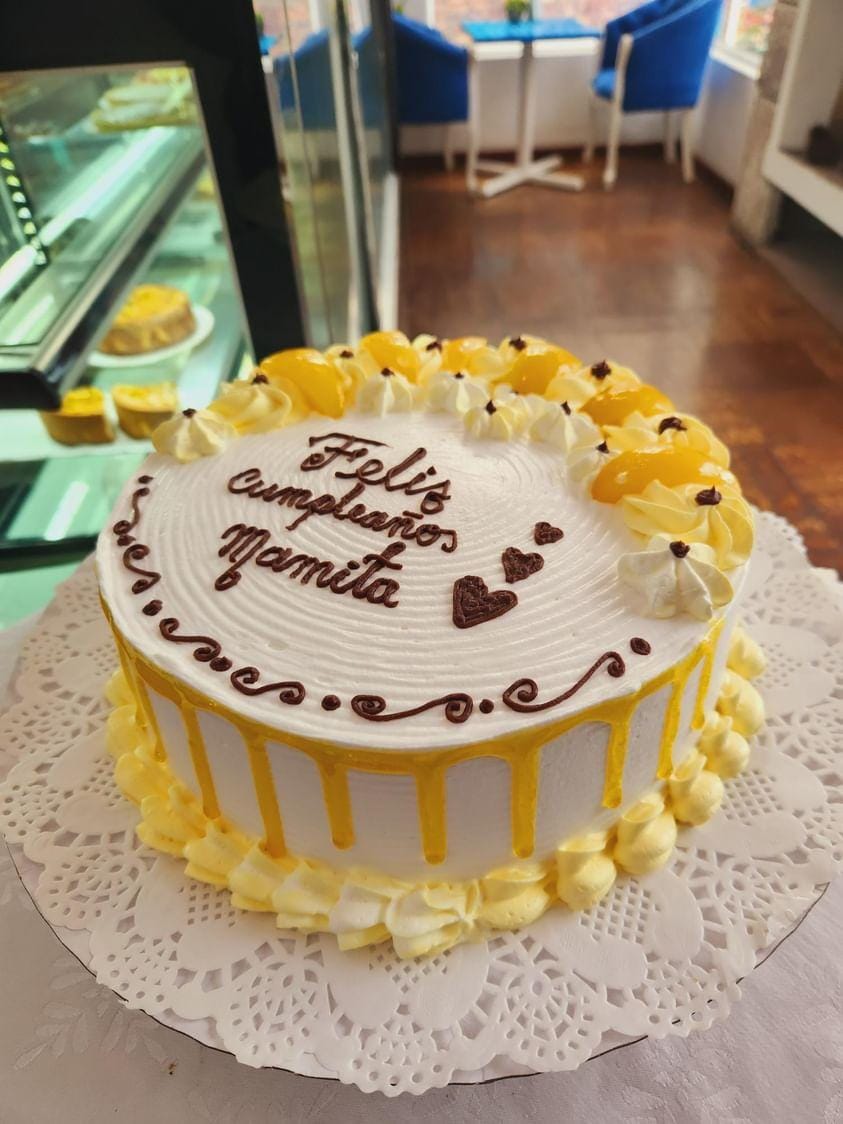 Torta de Manjar Durazno